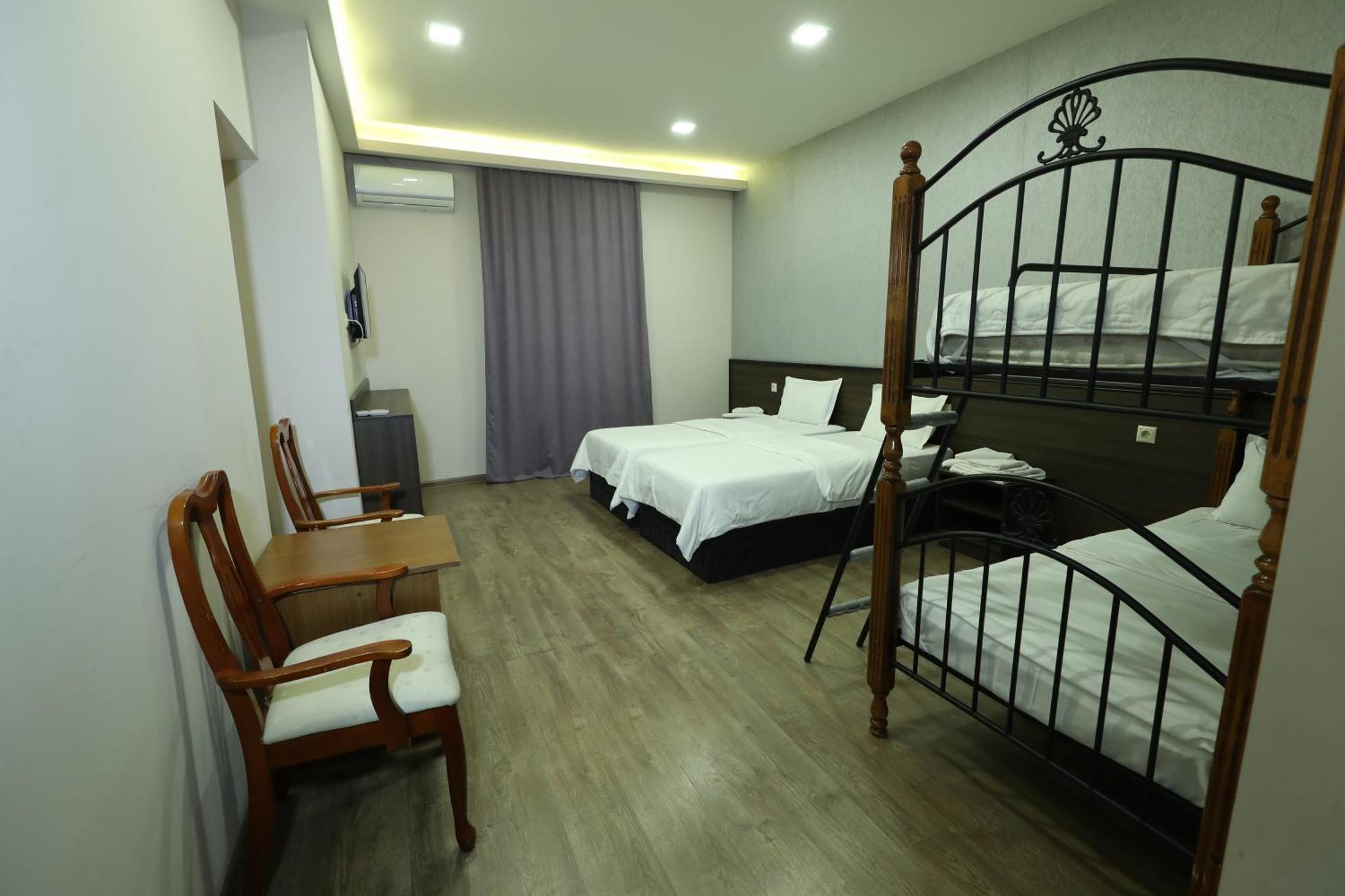 Riverside Hotel Yerevan Ngoại thất bức ảnh