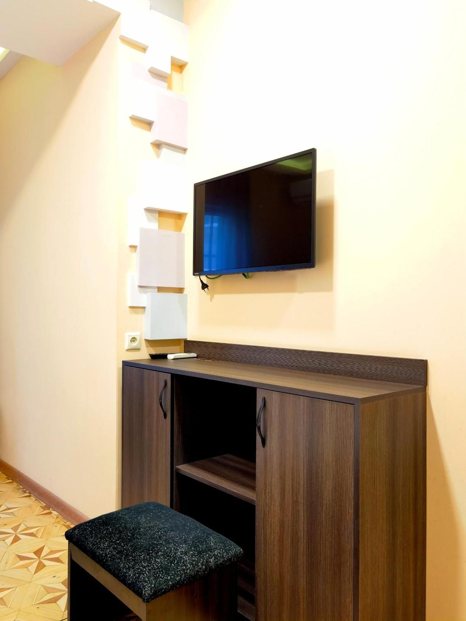 Riverside Hotel Yerevan Ngoại thất bức ảnh