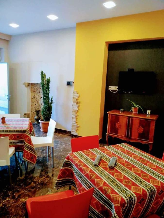 Riverside Hotel Yerevan Ngoại thất bức ảnh